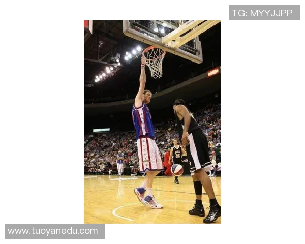 187身高的篮球明星男如何在赛场上展现出色的技巧与风采 187身高的篮球明星男如何在赛场上展现出色的技巧与风采